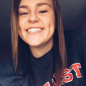 Meet your Posher, Jenna